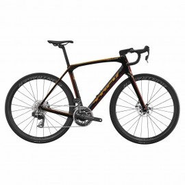 2025 Trek Domane SLR 9 AXS Gen 4 Road Bike